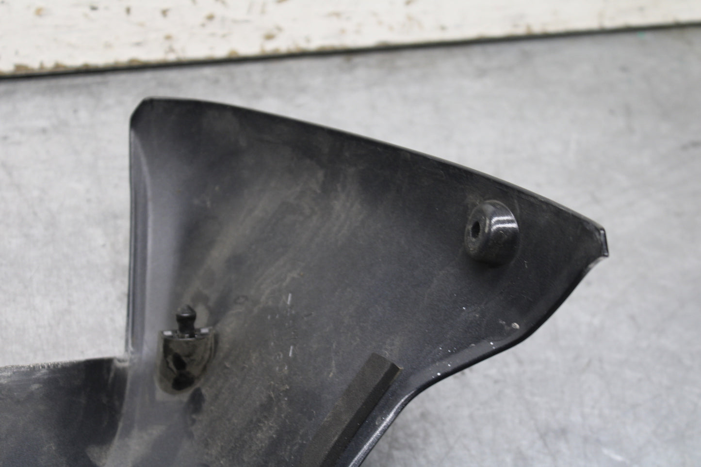 12-13 KAWASAKI Z1000 FRONT GAS TANK FUEL CELL FAIRING COWL COVER TRIM BB743