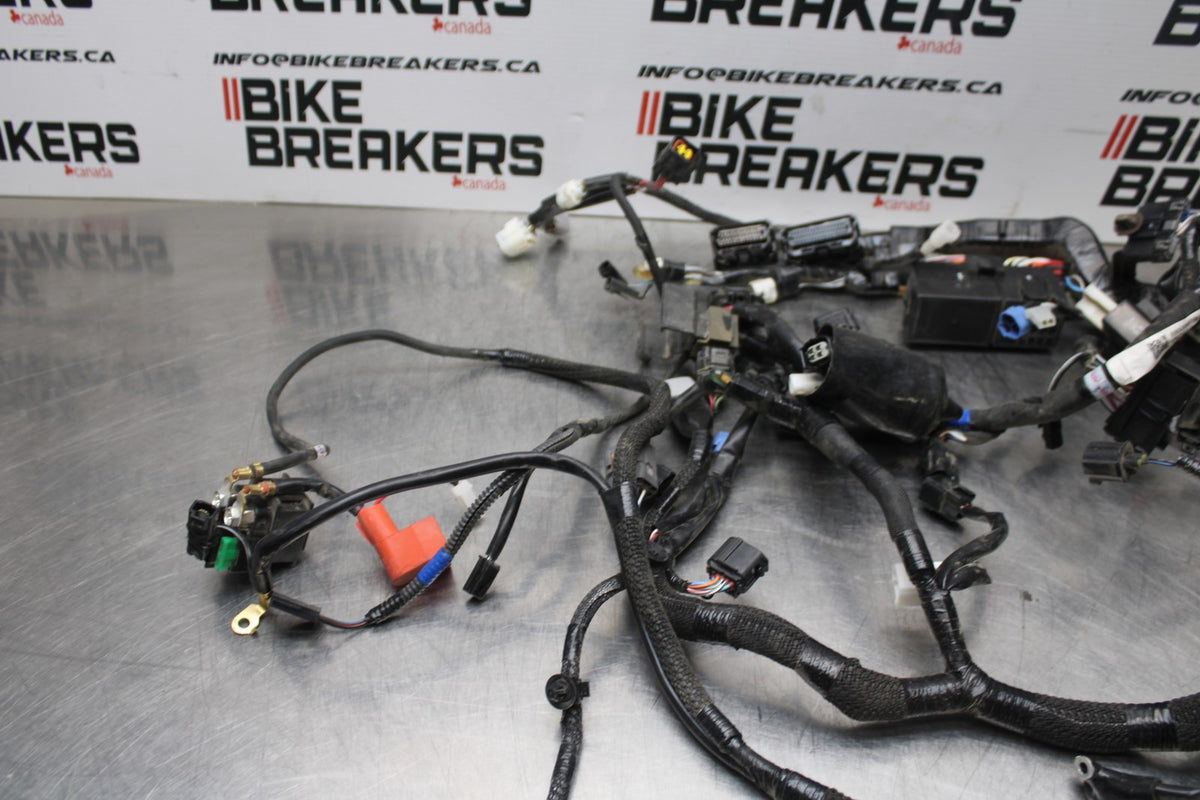 24-25 SUZUKI GSXR1000 MAIN ENGINE WIRING HARNESS MOTOR WIRE LOOM BB767