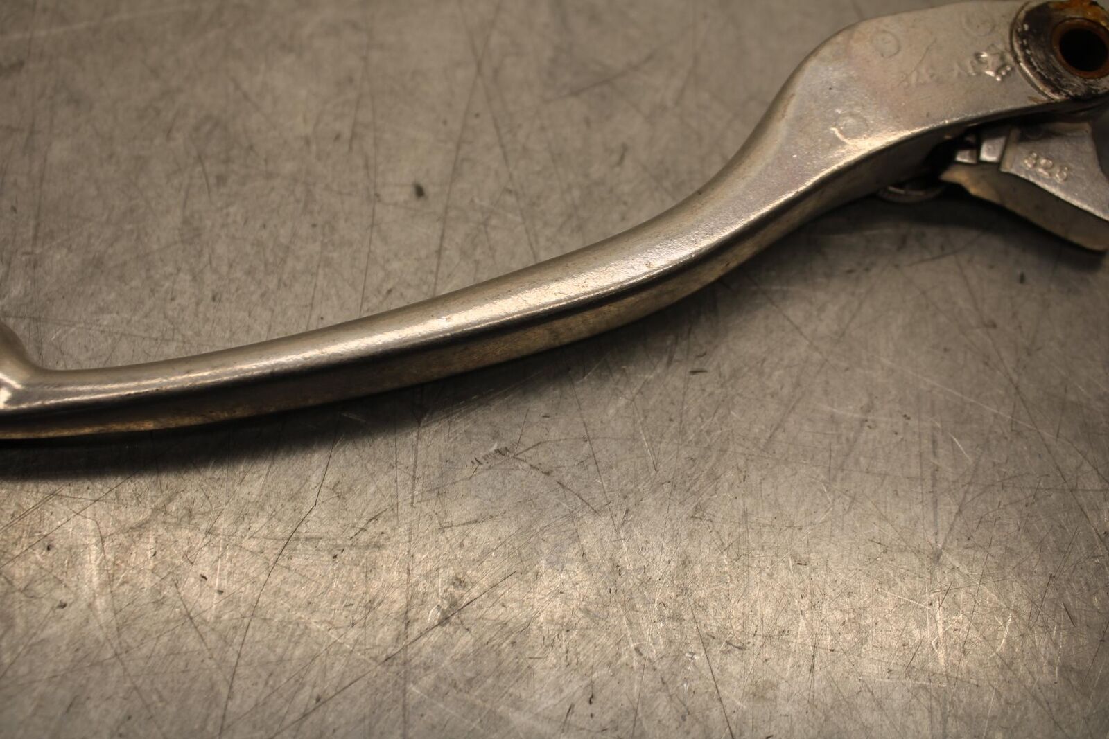 2006 Suzuki SV650S RIGHT CLIPON HANDLEBAR BRAKE LEVER BB65