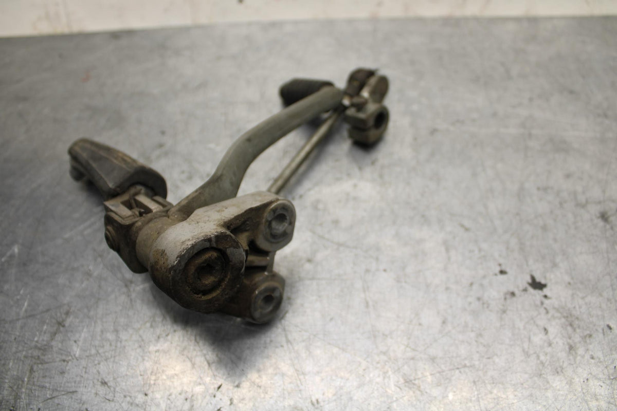 89-90 YAMAHA FZR600 LEFT REARSET REAR SET FOOT PEG W SHIFTER BB76
