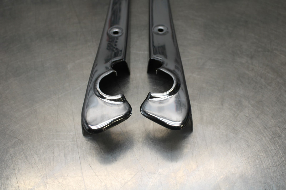 09 HARLEY-DAVIDSON SPORTSTER 1200 CUSTOM XL1200C REAR FRAME COVERS STRUTS  BB776