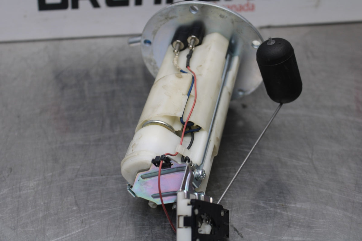 08-10 SUZUKI GSXR 600 FUEL PUMP GAS PETROL SENDER UNIT BB765