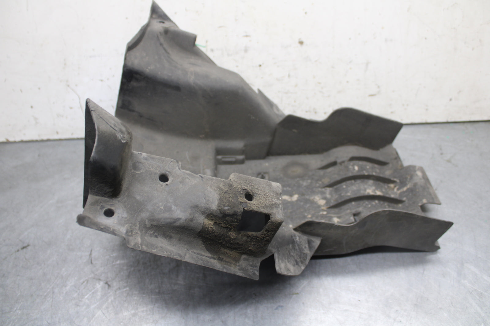 93-00 HONDA GOLDWING 1500 GL1500SE INNER REAR BACK WHEEL FENDER MUD GUARD BB700