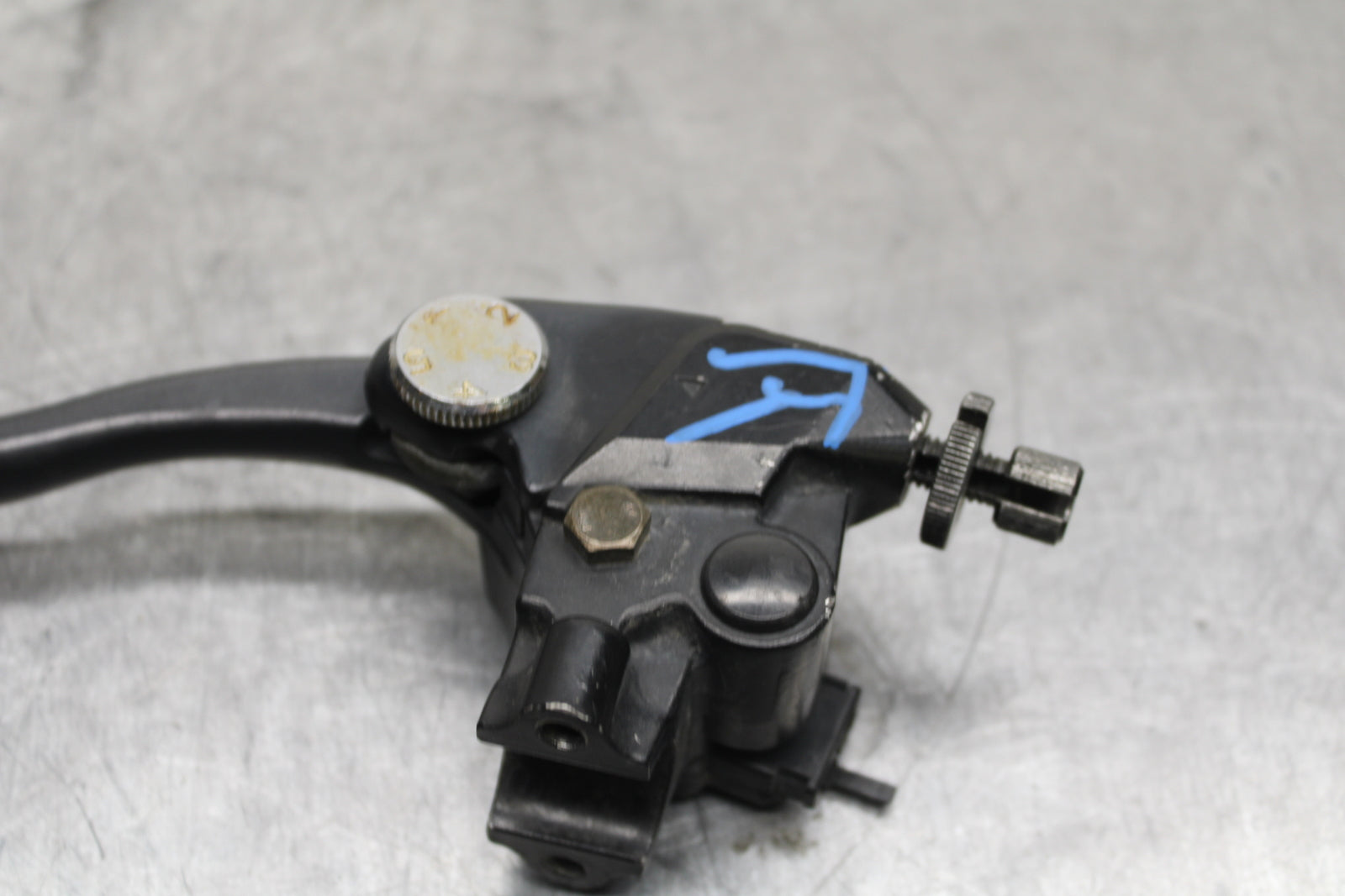 13-17 KAWASAKI NINJA ZX6R ZX636E CLUTCH PERCH MOUNT WITH LEVER  BB735