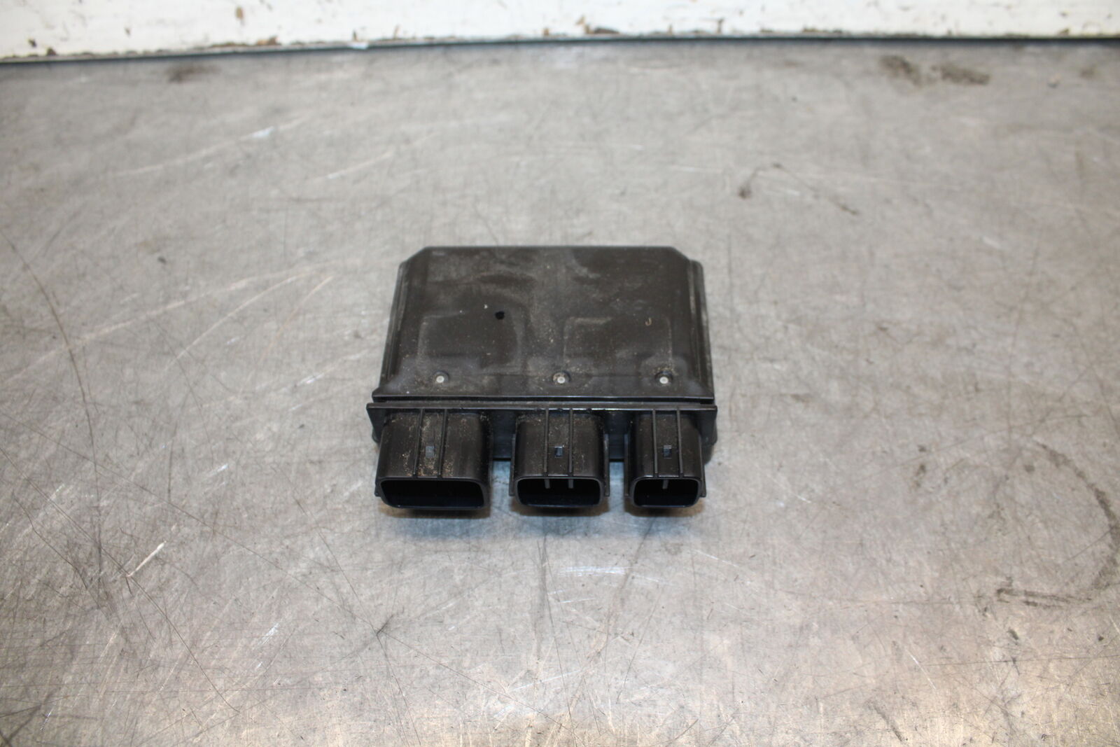 13-18 KAWASAKI NINJA ZX6R RELAY ASSEMBLY FUSE BOX BB682