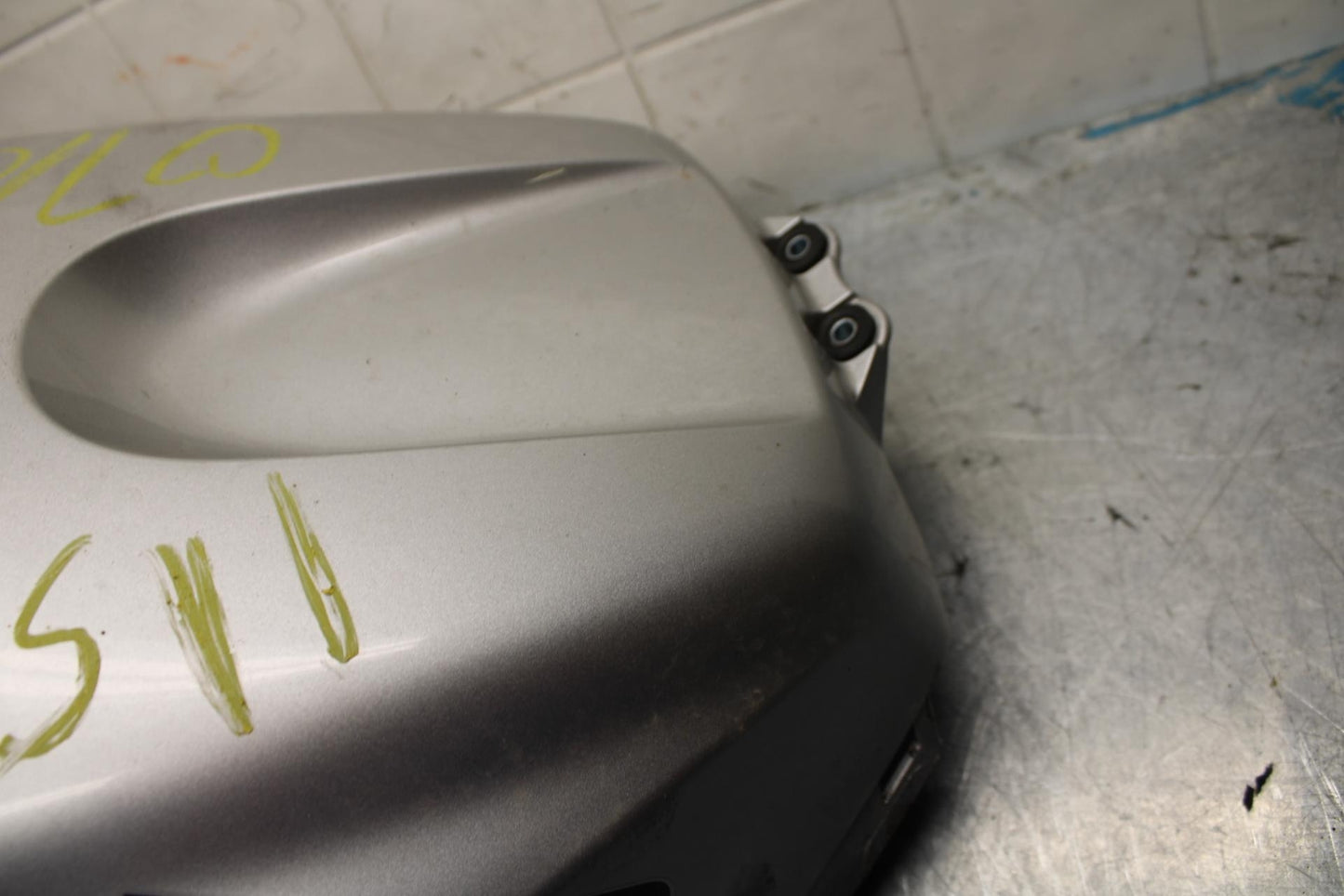 05-06 HONDA CBR600RR GAS TANK FUEL CELL COVER FAIRING COWL BB444