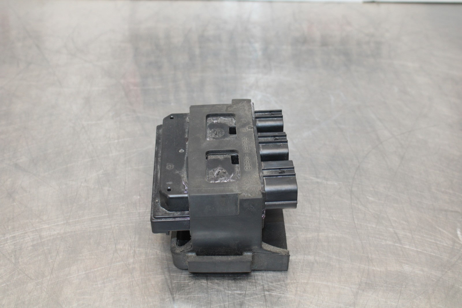 21-23 KAWASAKI NINJA ZX6R RELAY ASSEMBLY FUSE BOX BB179