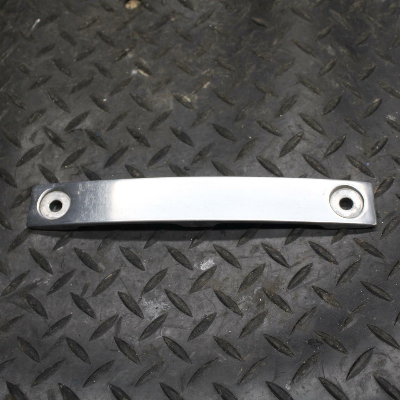 05-06 KAWASAKI VULCAN VN1500 CLASSIC UPPER TRIPLE TREE CLAMP TRIM CAP BB220