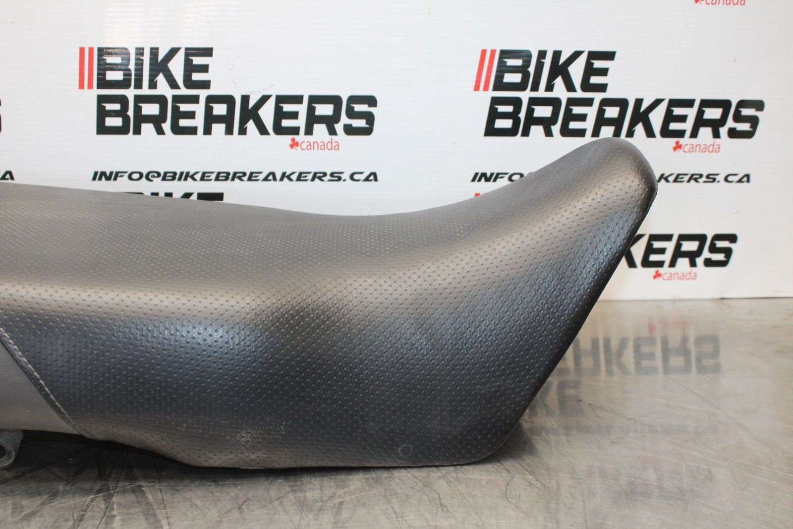 08-18 KAWASAKI KLR650 FRONT REAR SEAT SADDLE BB183