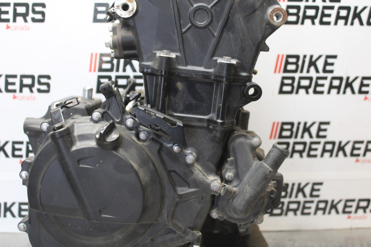 24-25 KAWASAKI NINJA 500 ABS ENGINE MOTOR BB899