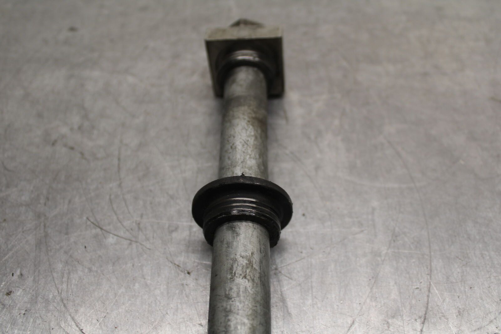 12-16 HONDA CBR1000RR REAR AXLE BACK WHEEL RIM PIVOT BOLT AXEL BB114