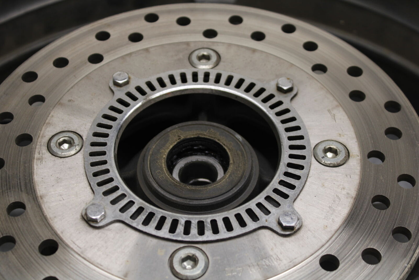 15-16 HONDA CB300F REAR WHEEL BACK RIM BB740