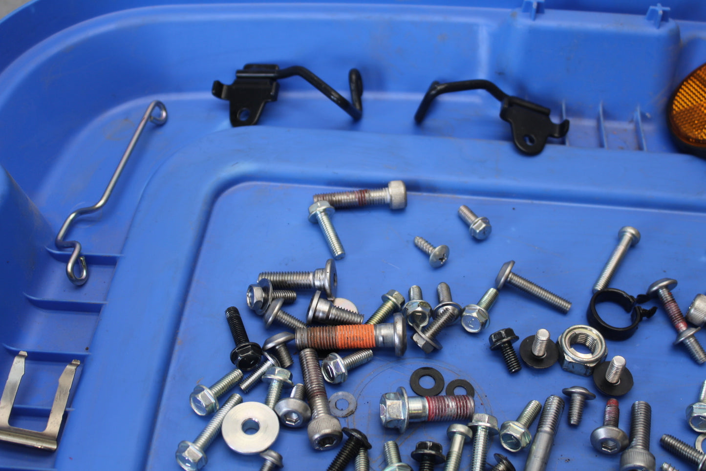 23-24 KAWASAKI NINJA ZX14R MOUNTING BOLTS HARDWARE MOTOR SCREWS BB169