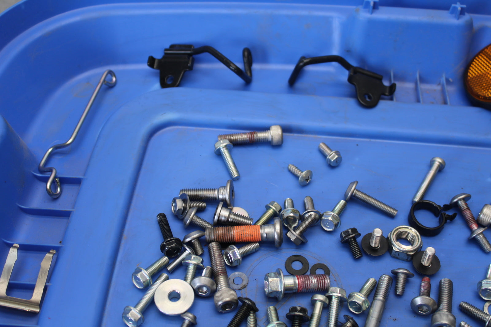 23-24 KAWASAKI NINJA ZX14R MOUNTING BOLTS HARDWARE MOTOR SCREWS BB169