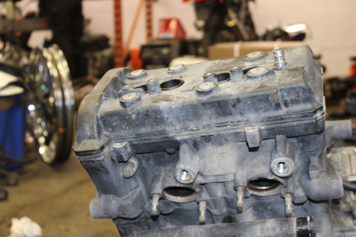 18 YAMAHA SUPER TENERE ENGINE MOTOR BB832