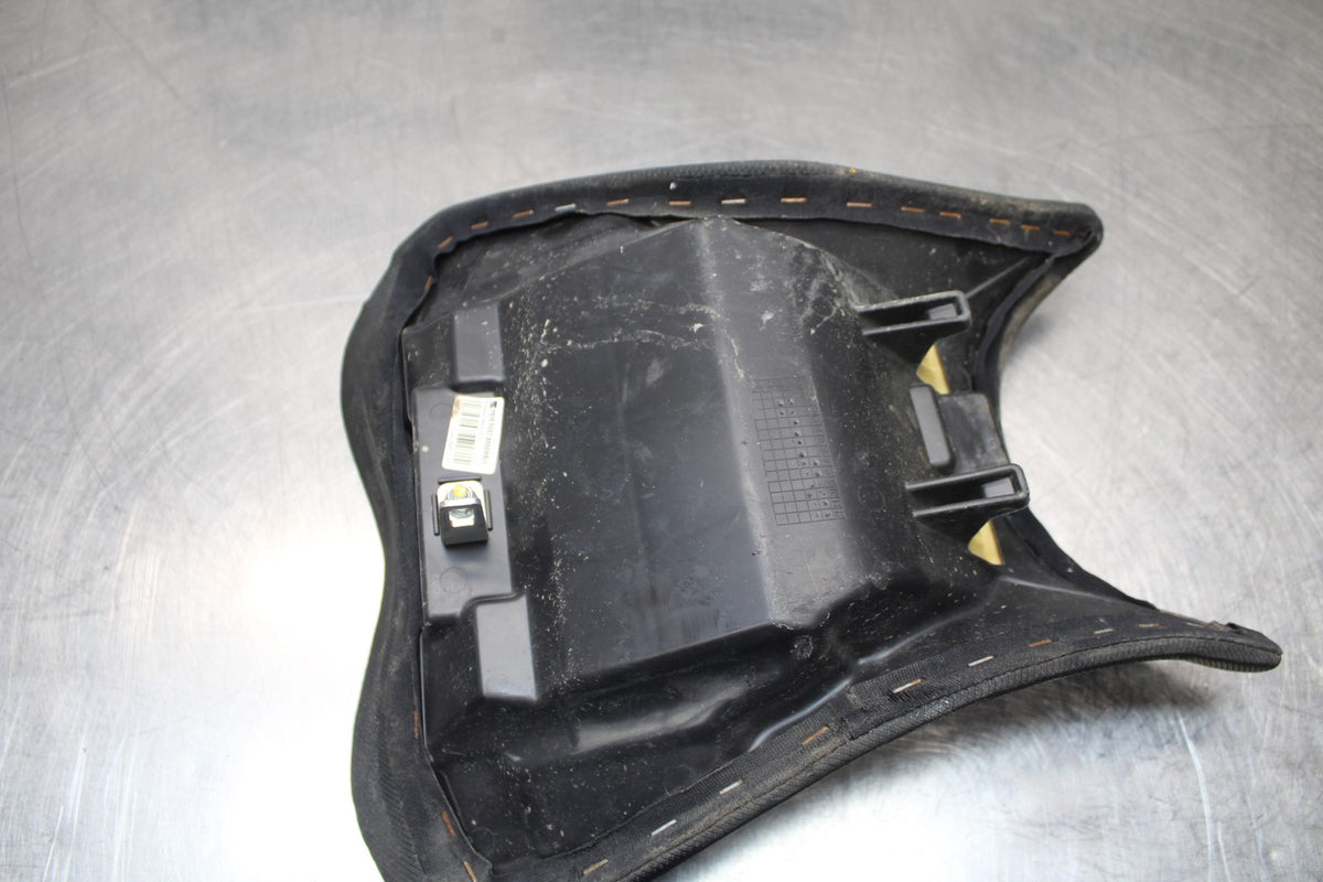 18-23 KAWASAKI NINJA 400 EX400 ABS FRONT DRIVERS SEAT PAD SADDLE PILLION BB795