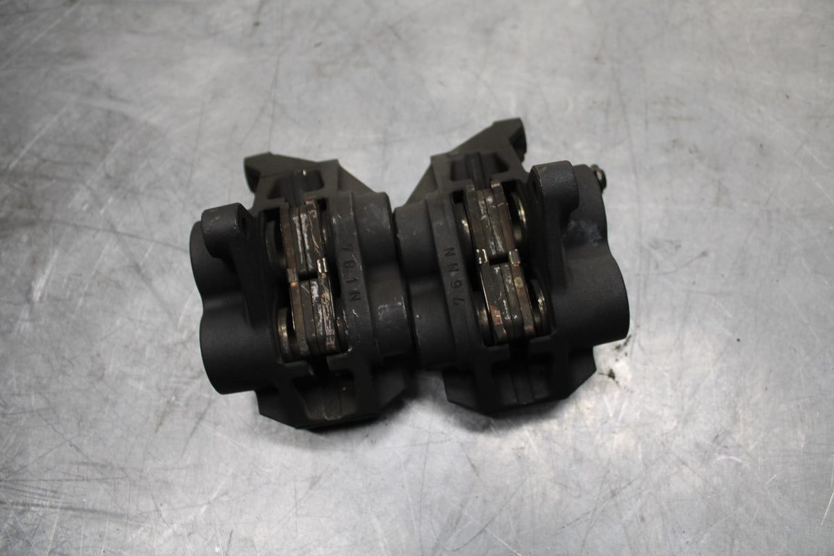 16-22 YAMAHA XSR 700 RIGHT LEFT FRONT BRAKE CALIPER SET PAIR CALIPERS BB475