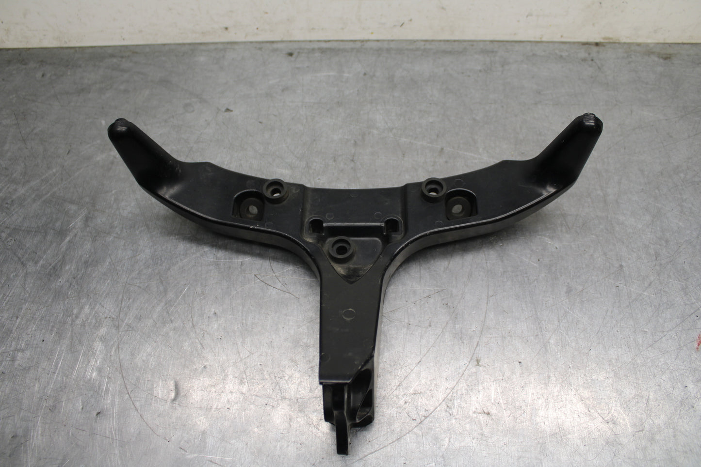 03-04 HONDA CBR600RR UPPER FAIRING MIRROR GAUGES STAY BRACKET BB127