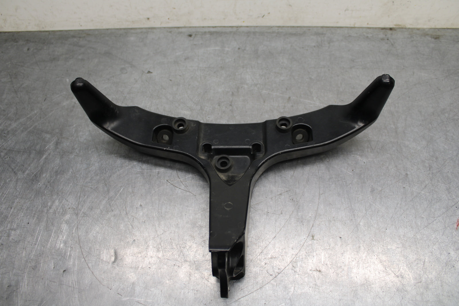 03-04 HONDA CBR600RR UPPER FAIRING MIRROR GAUGES STAY BRACKET BB127