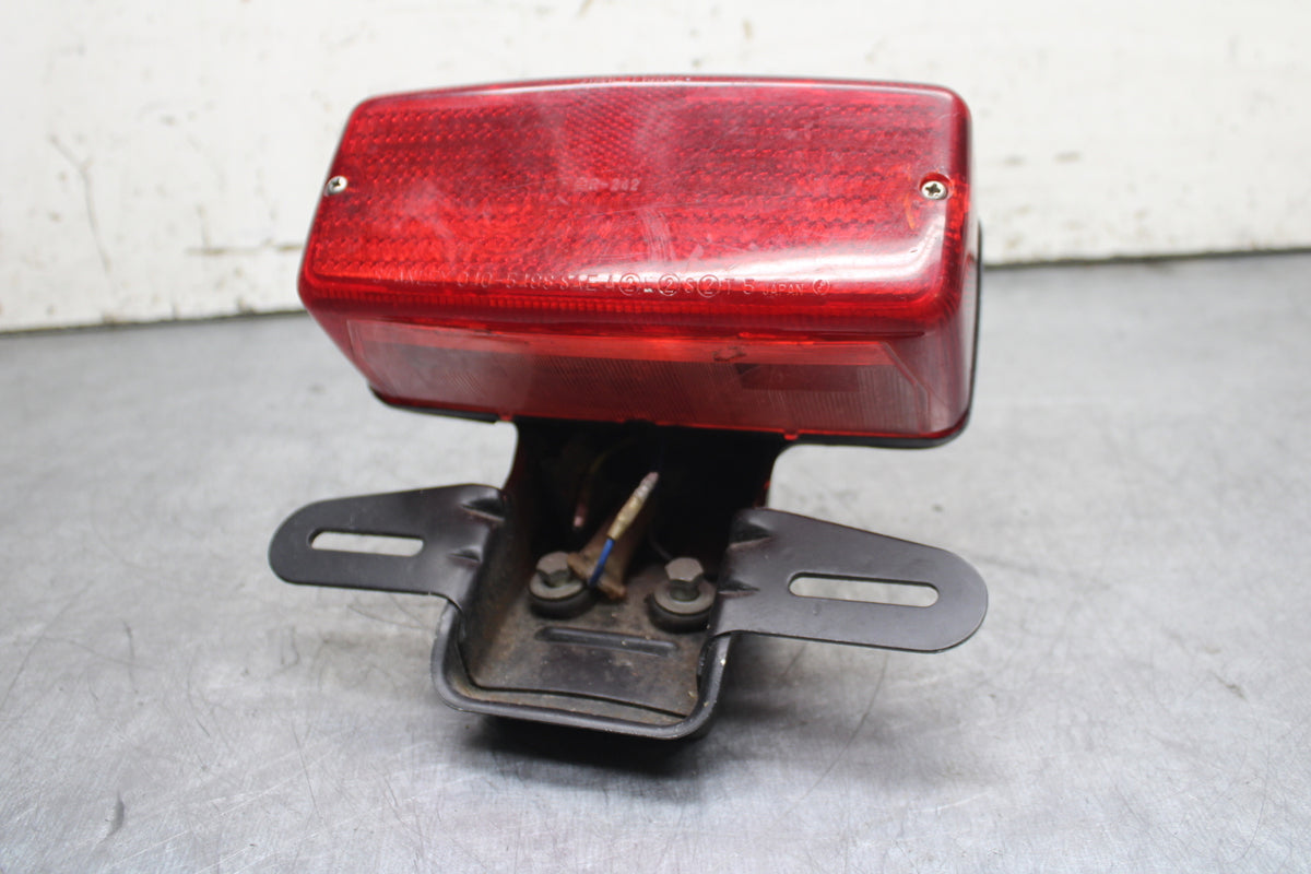 78-81 YAMAHA XS1100 REAR TAIL TAILLIGHT BACK BRAKE LIGHT BB107