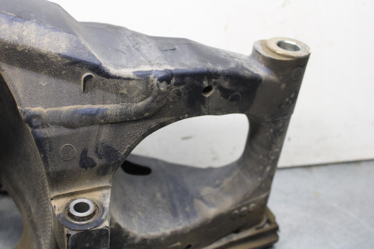 09-16 SUZUKI GSXR1000 REAR SWINGARM BACK SUSPENSION SWING ARM BB642