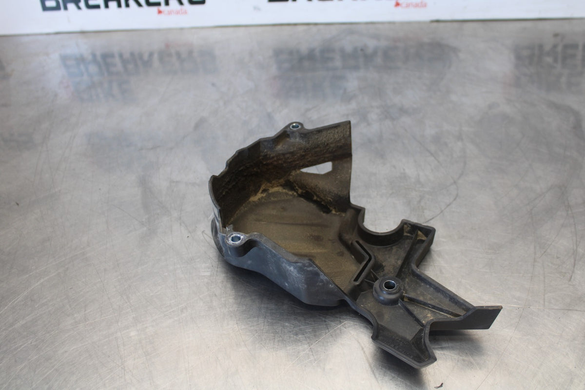 24-25 KAWASAKI NINJA 500 ABS ENGINE SPROCKET COVER BB899