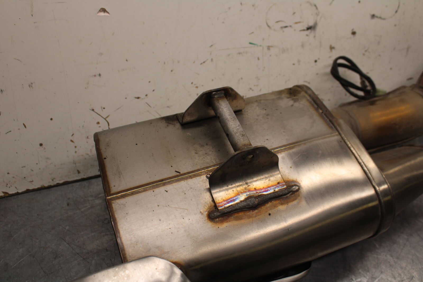 18-24 KAWASAKI NINJA 650 FULL EXHAUST SYSTEM HEADERS PIPE MUFFLER BB725