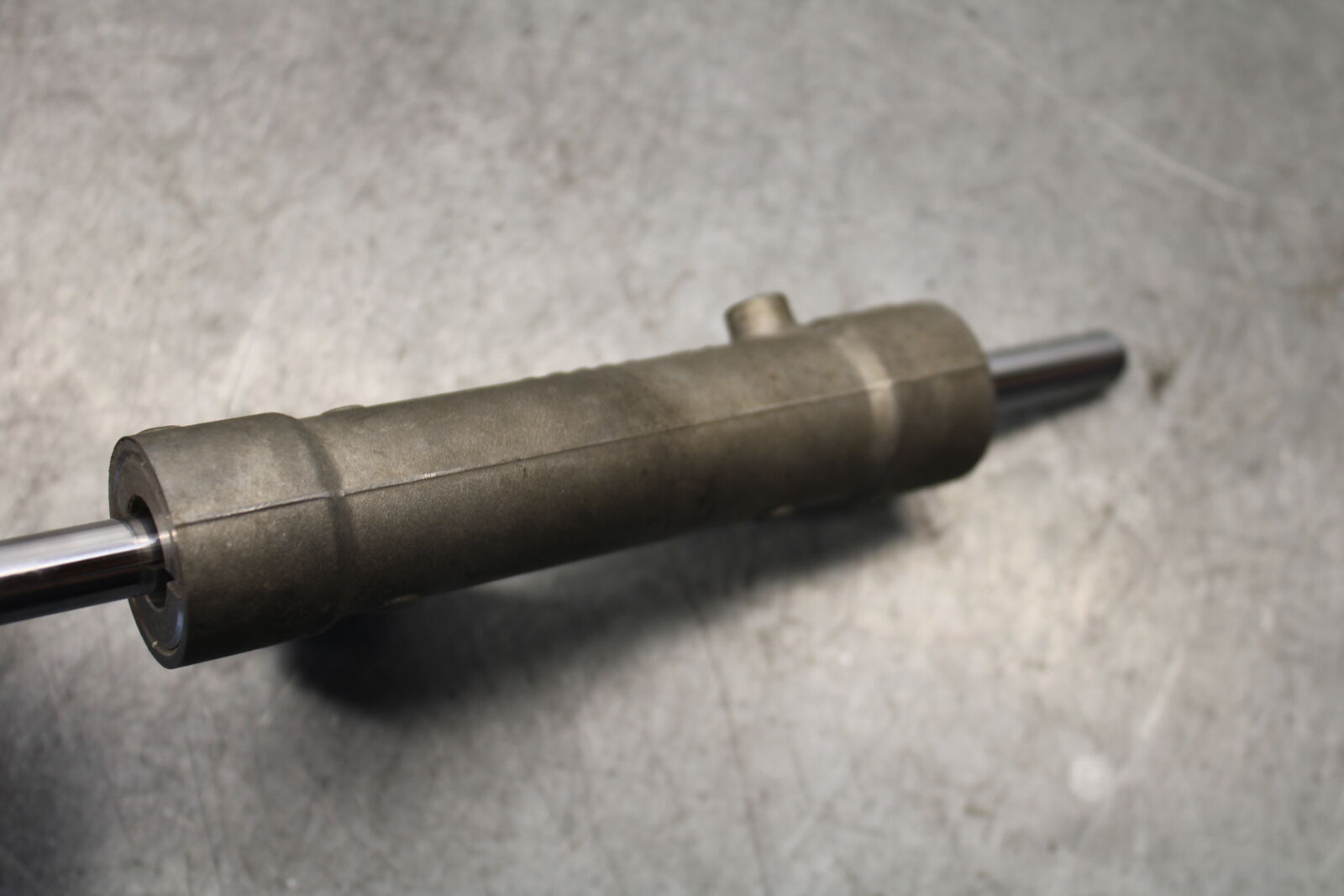 05-06 SUZUKI GSXR1000 STEERING DAMPER STABILIZER 51750-40F80 BB663