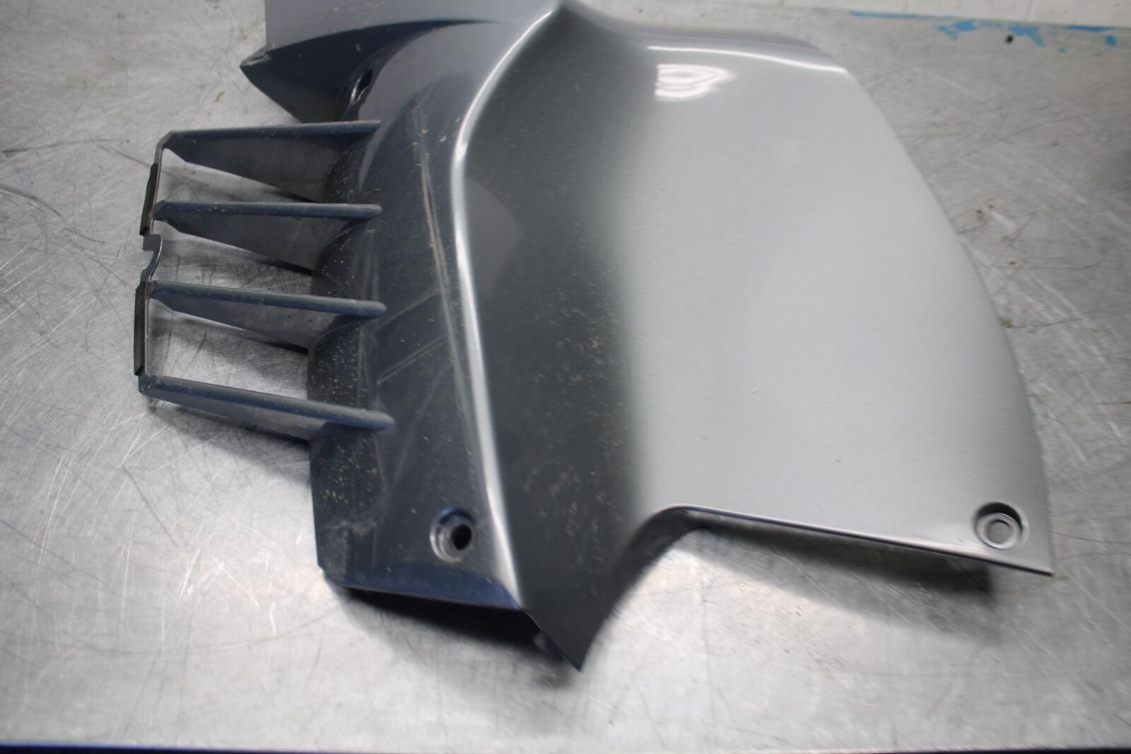 07-08 KAWASAKI CONCOURS 1400 ABS LEFT MID UPPER SIDE FAIRING COWL PLASTIC BB449