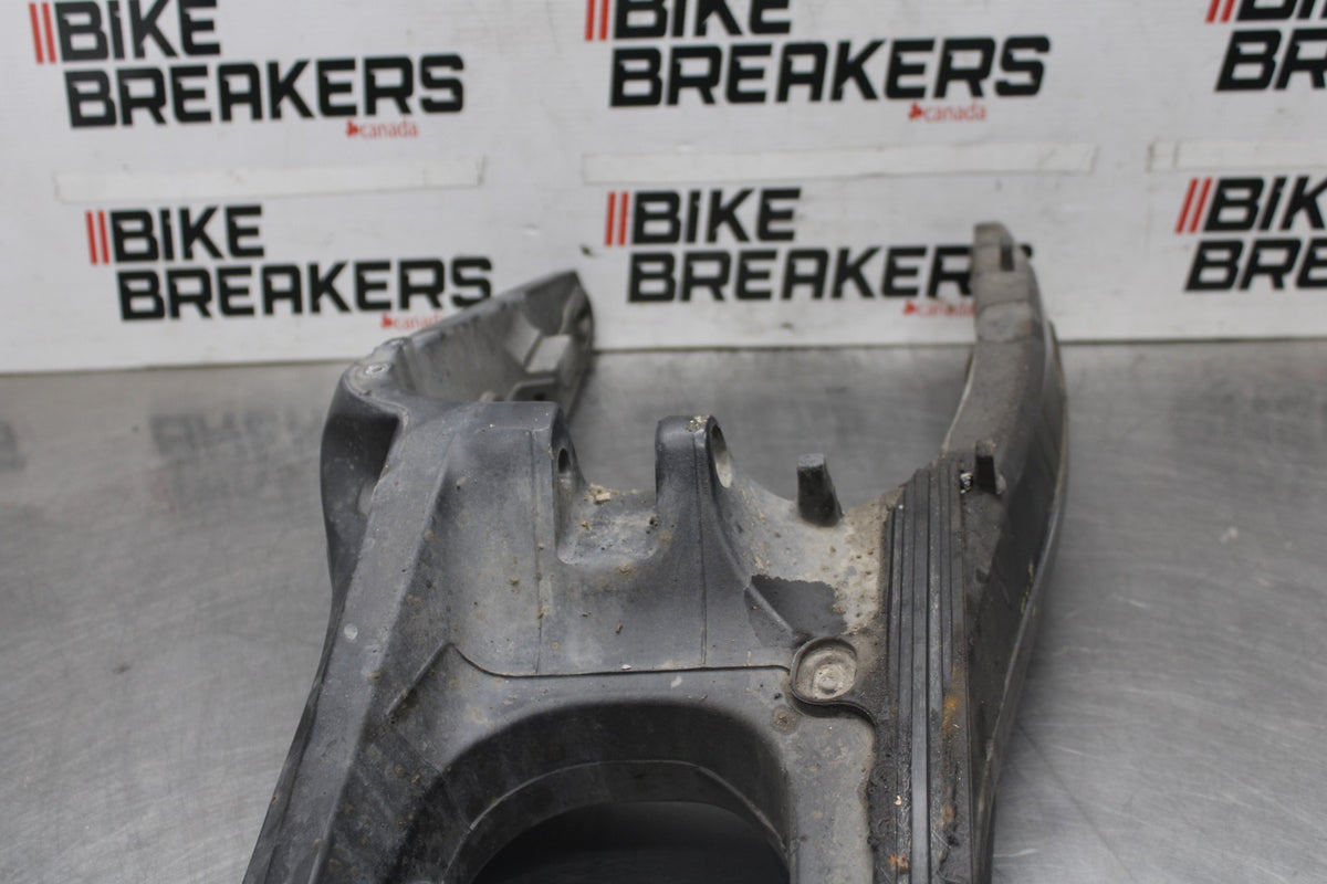 18 HONDA CBR650F REAR SWINGARM BACK SUSPENSION SWING ARM BB946