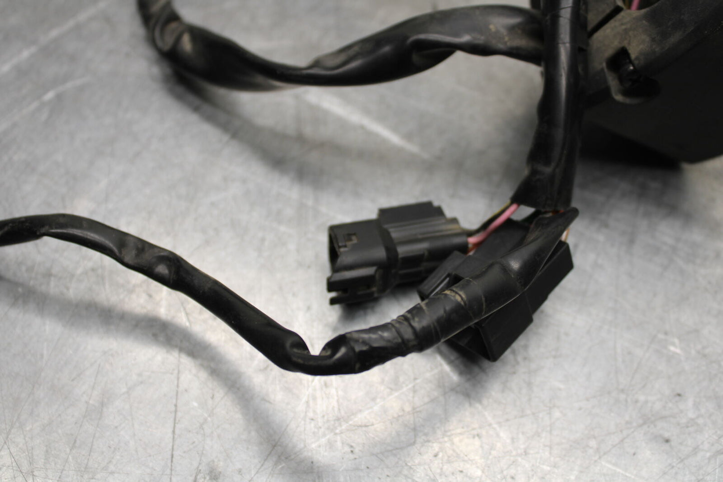 16 KAWASAKI NINJA ZX10R LEFT CLIP ON HANDLE HORN SIGNALS SWITCH SWITCHES  BB650