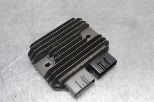 09-12 KAWASAKI NINJA ZX6R RECTIFIER VOLTAGE REGULATOR 21066-0028 BB698