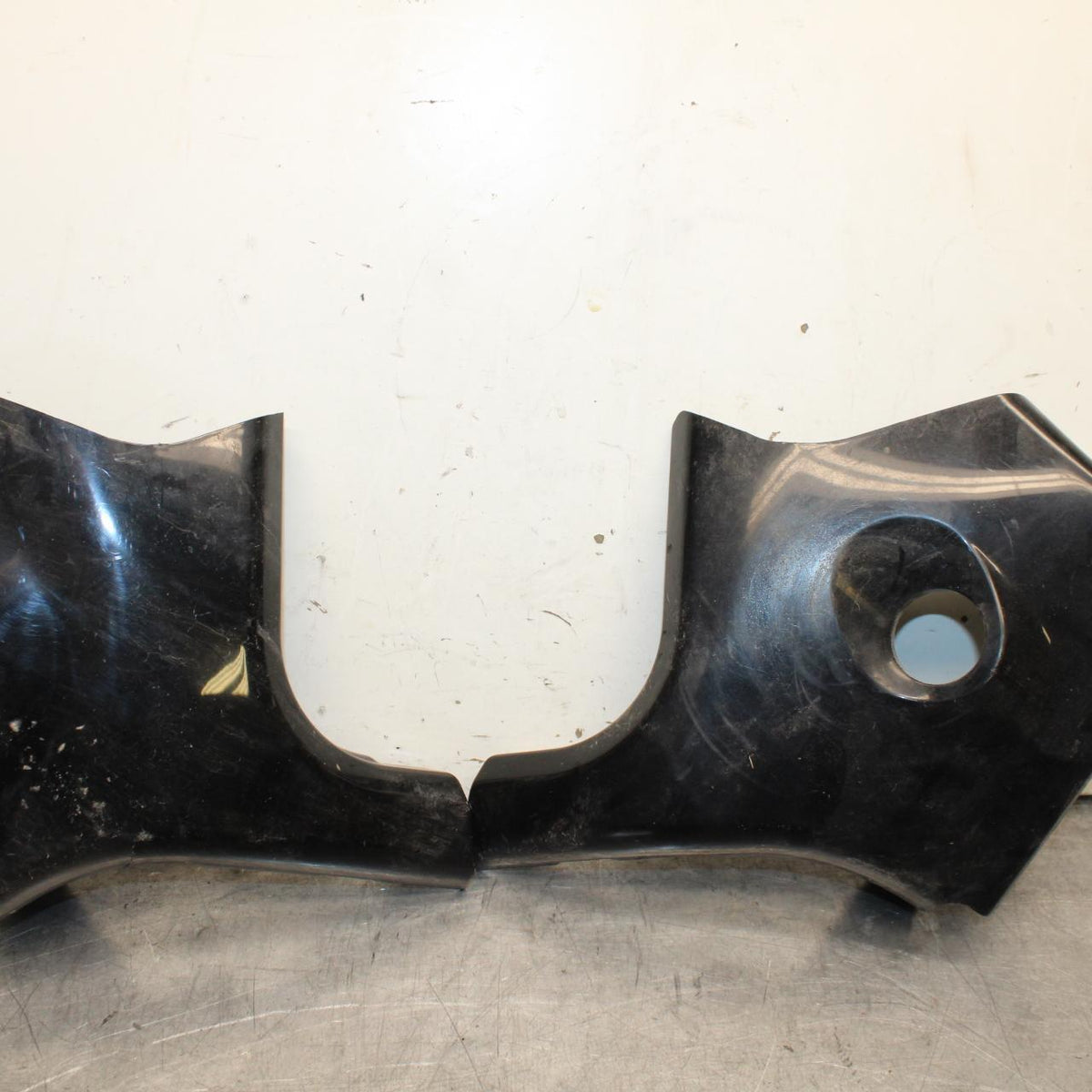 2013 Suzuki Boulevard C50T IGNITION TRIM PANEL COVER PAIR SET BB625