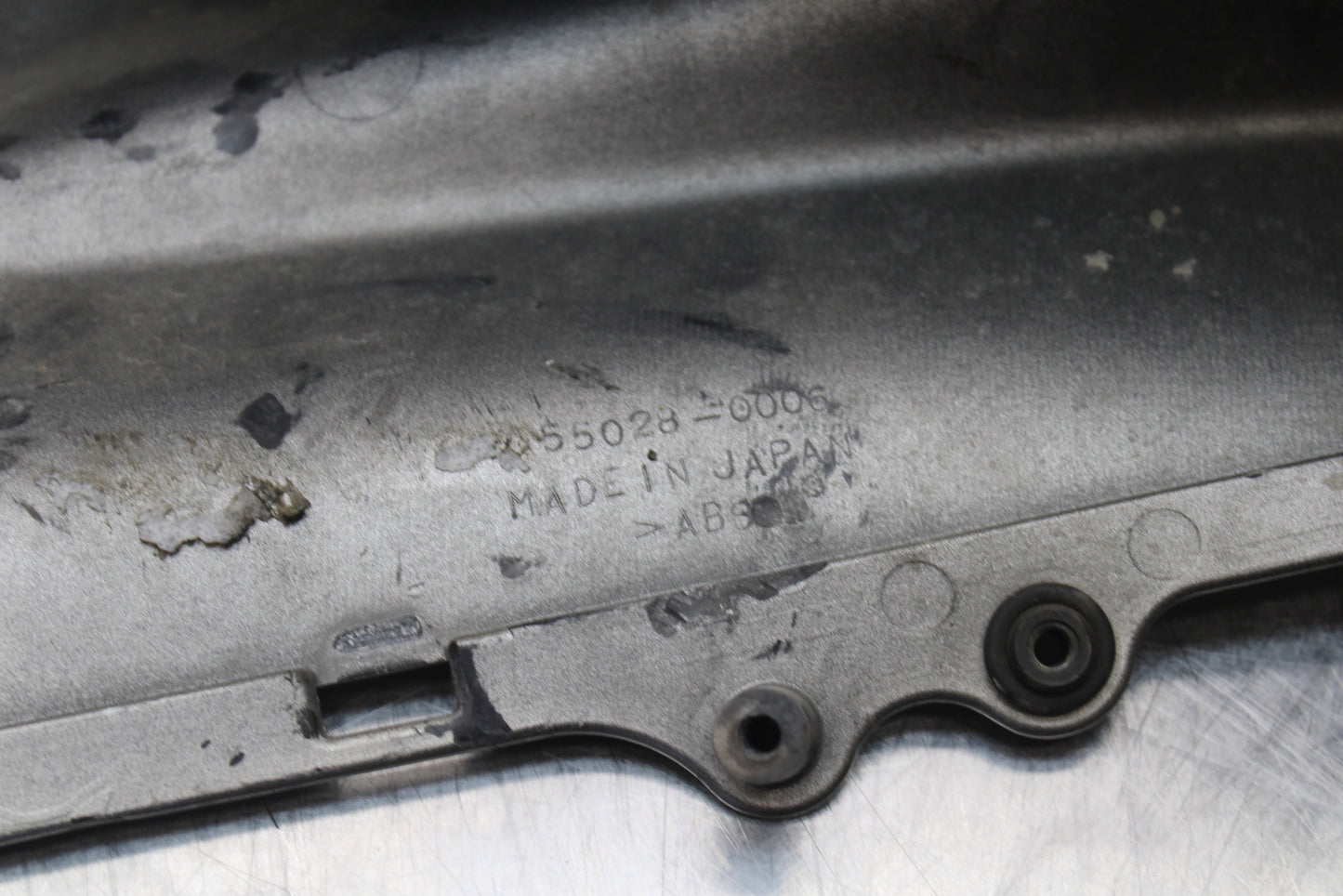 04-05 KAWASAKI NINJA ZX10R RIGHT FRONT UPPER NOSE FAIRING COWL SHROUD BB163