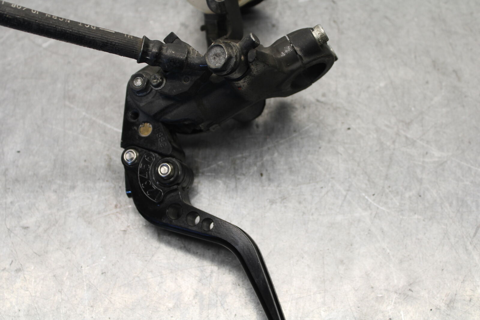 09-12 KAWASAKI NINJA ZX6R ZX600R FRONT BRAKE MASTER CYLINDER w/ LEVER BB656