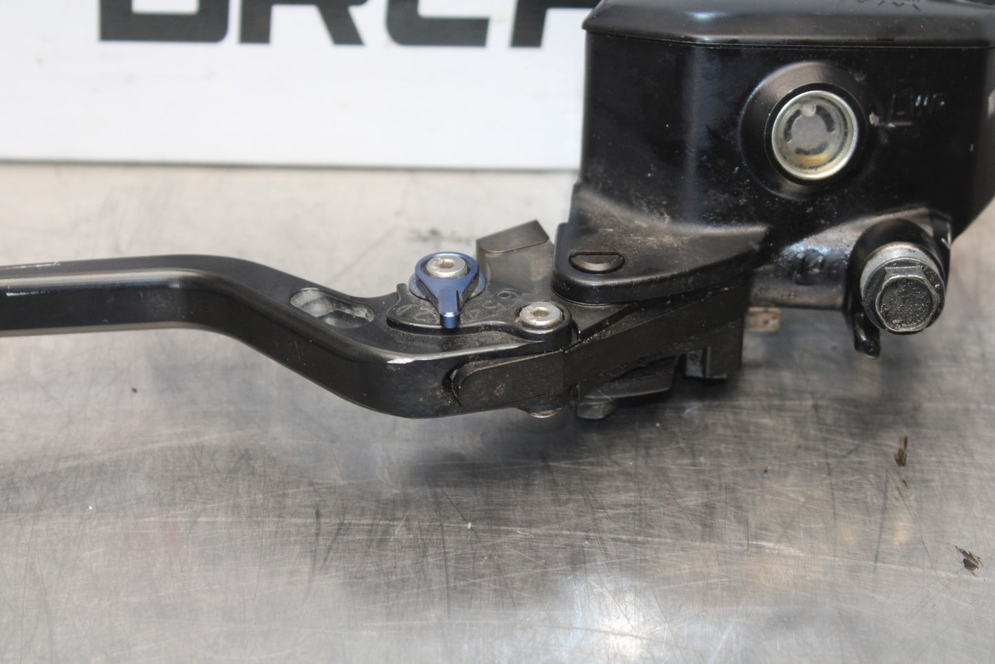 09-10 KAWASAKI ER-6N FRONT BRAKE MASTER CYLINDER w/ LEVER BB205