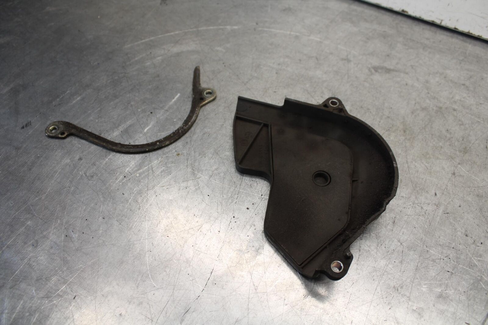 05-06 HONDA CBR600RR ENGINE SPROCKET COVER BB624