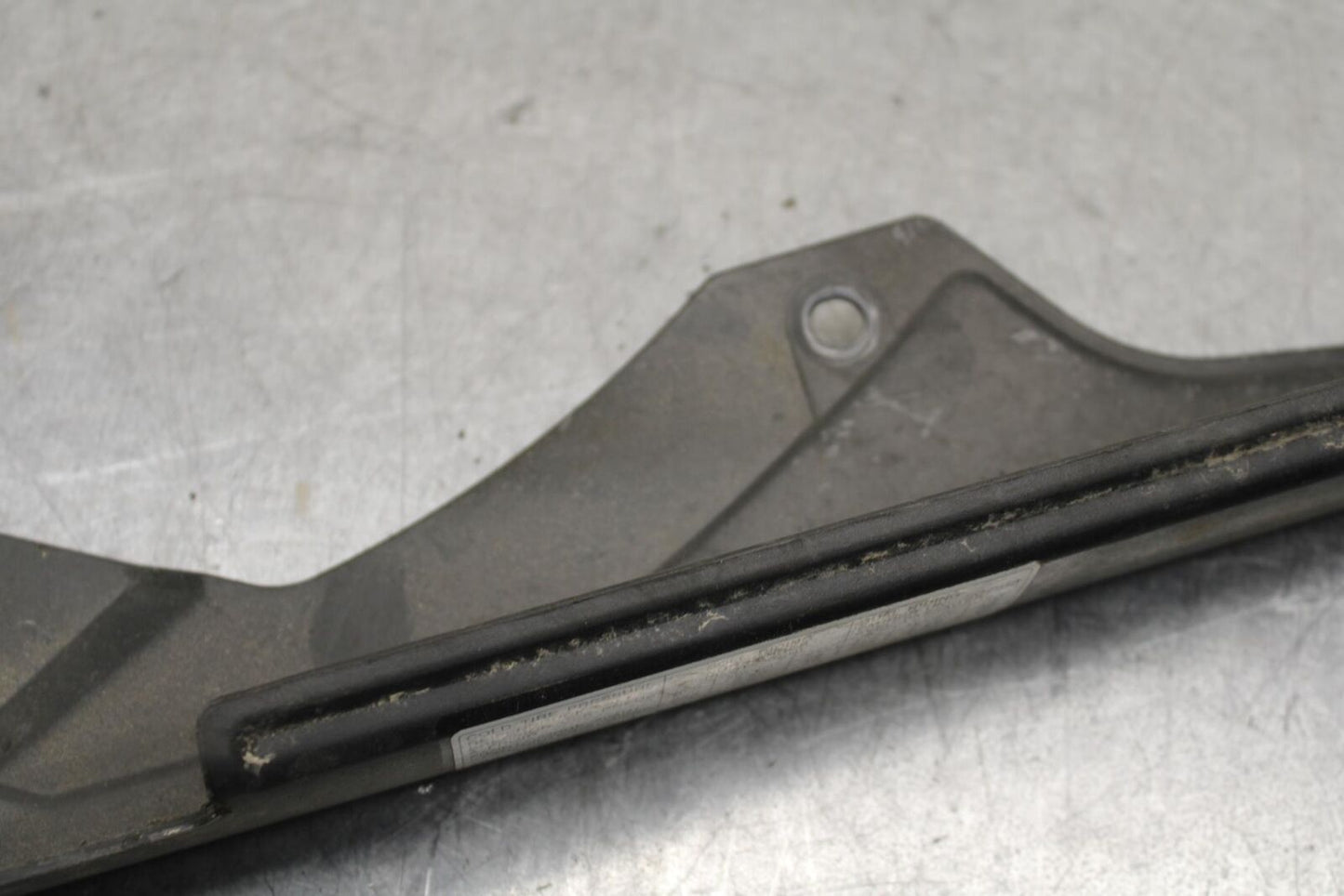 11-23 SUZUKI GSXR 750 REAR BACK DRIVE CHAIN GUARD COVER SHIELD BB630