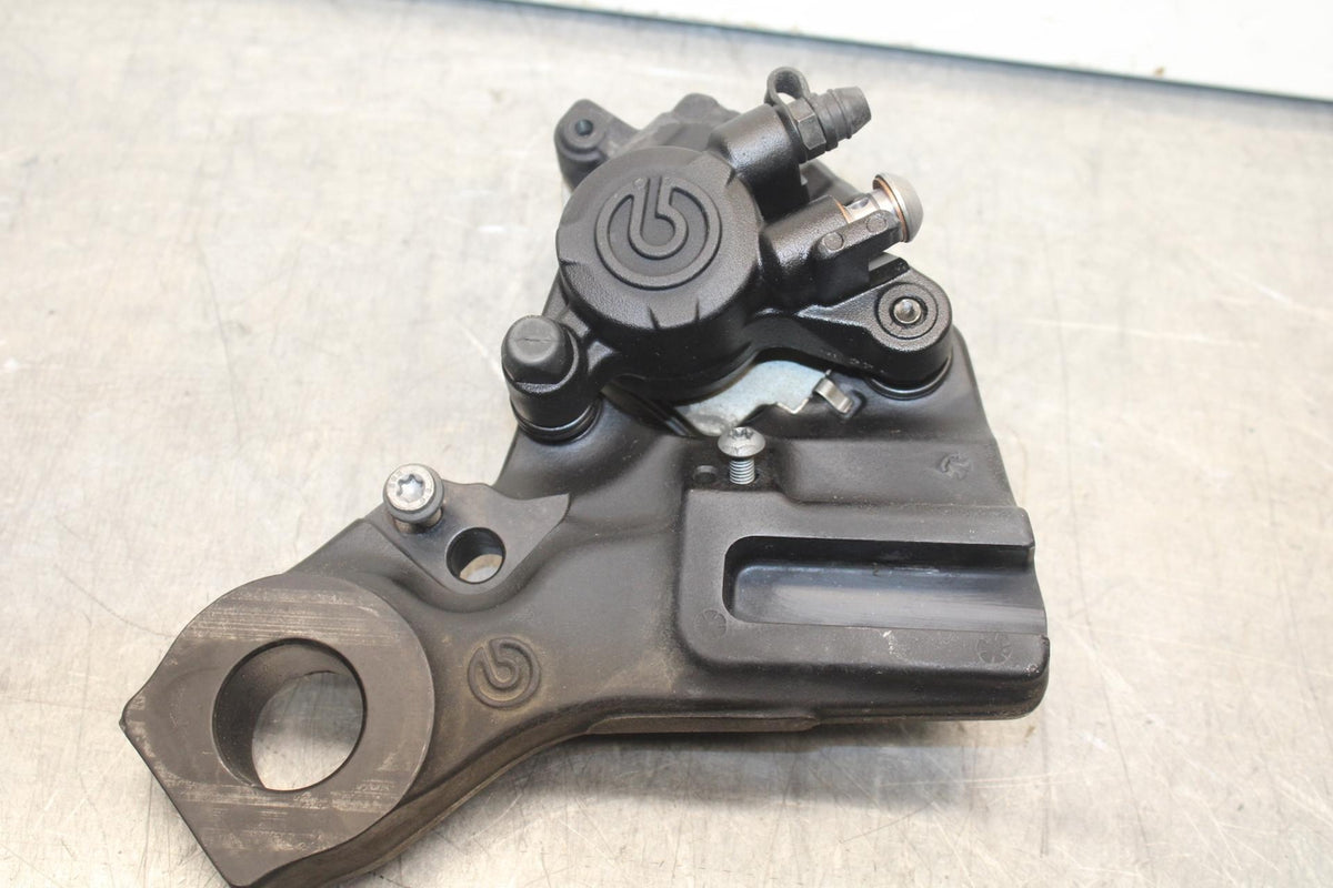 20-23 BMW F900R REAR BACK BRAKE CALIPER W MOUNT BRACKET BB603