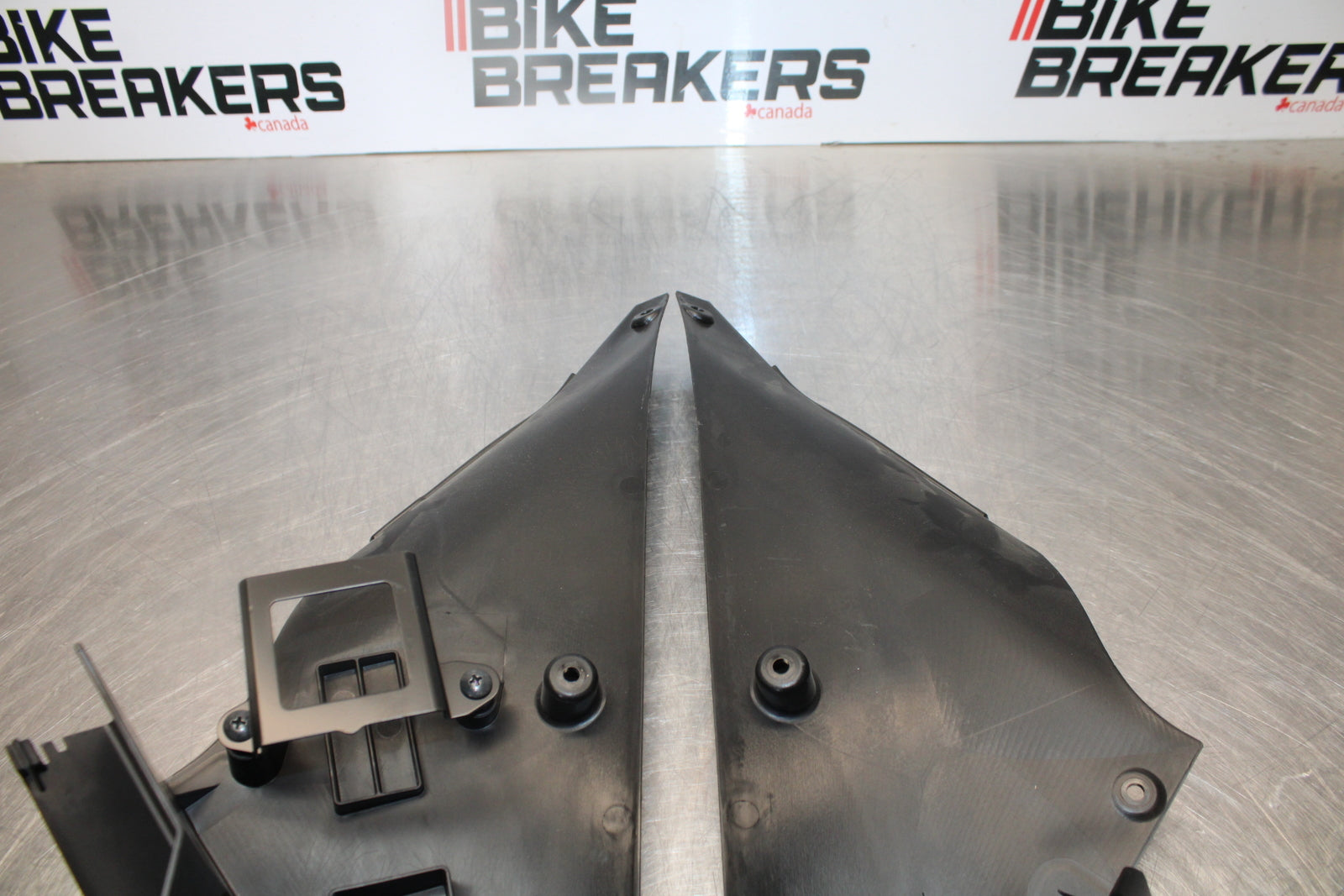 23-24 KAWASAKI NINJA ZX14R NEW!! RIGHT LEFT INNER FAIRINGS PANELS TRIMS BB169