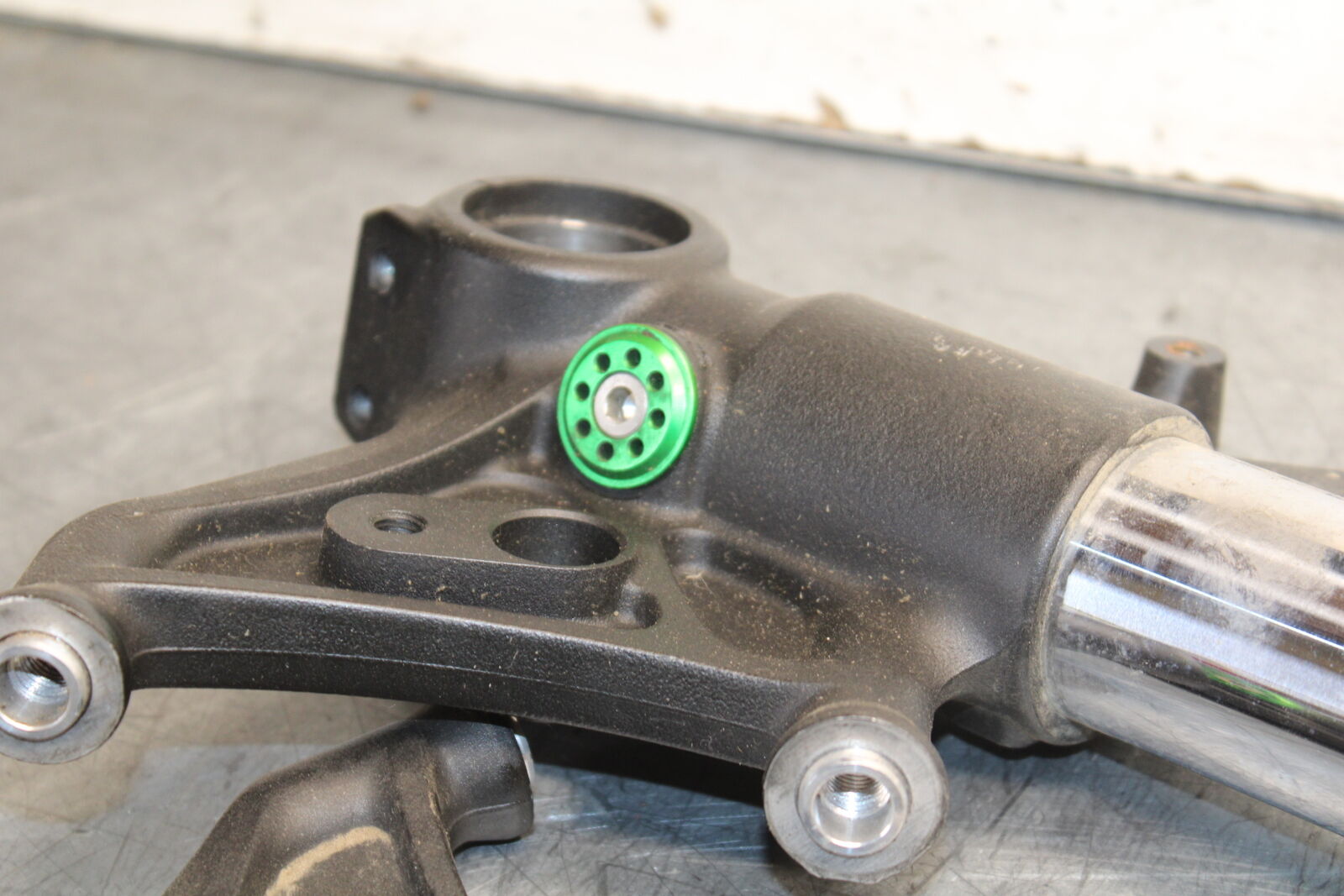 08-19 KAWASAKI NINJA ZX10R FRONT FORKS SHOCK SUSPENSION SET PAIR BB00