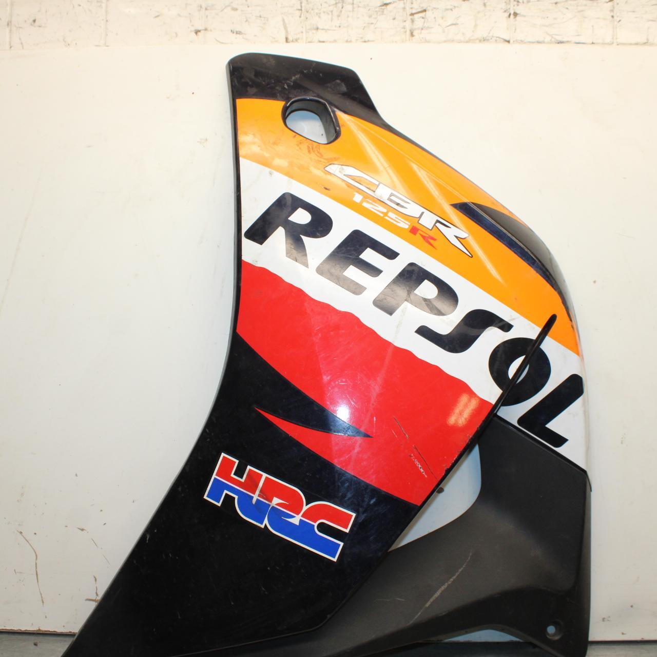 11-19 HONDA CBR125R LEFT MID UPPER SIDE FAIRING COWL PLASTIC BB102