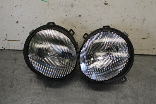 01-06 TRIUMPH TIGER 955I FRONT HEADLIGHT HEAD LIGHT LAMP BB693