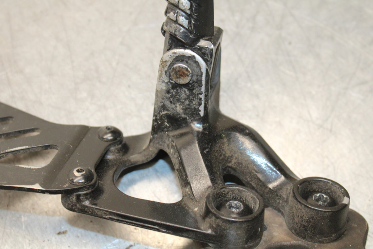 08-09 SUZUKI GSXR600 LEFT REARSET REAR SET DRIVER FOOT PEG REST STOP BB728