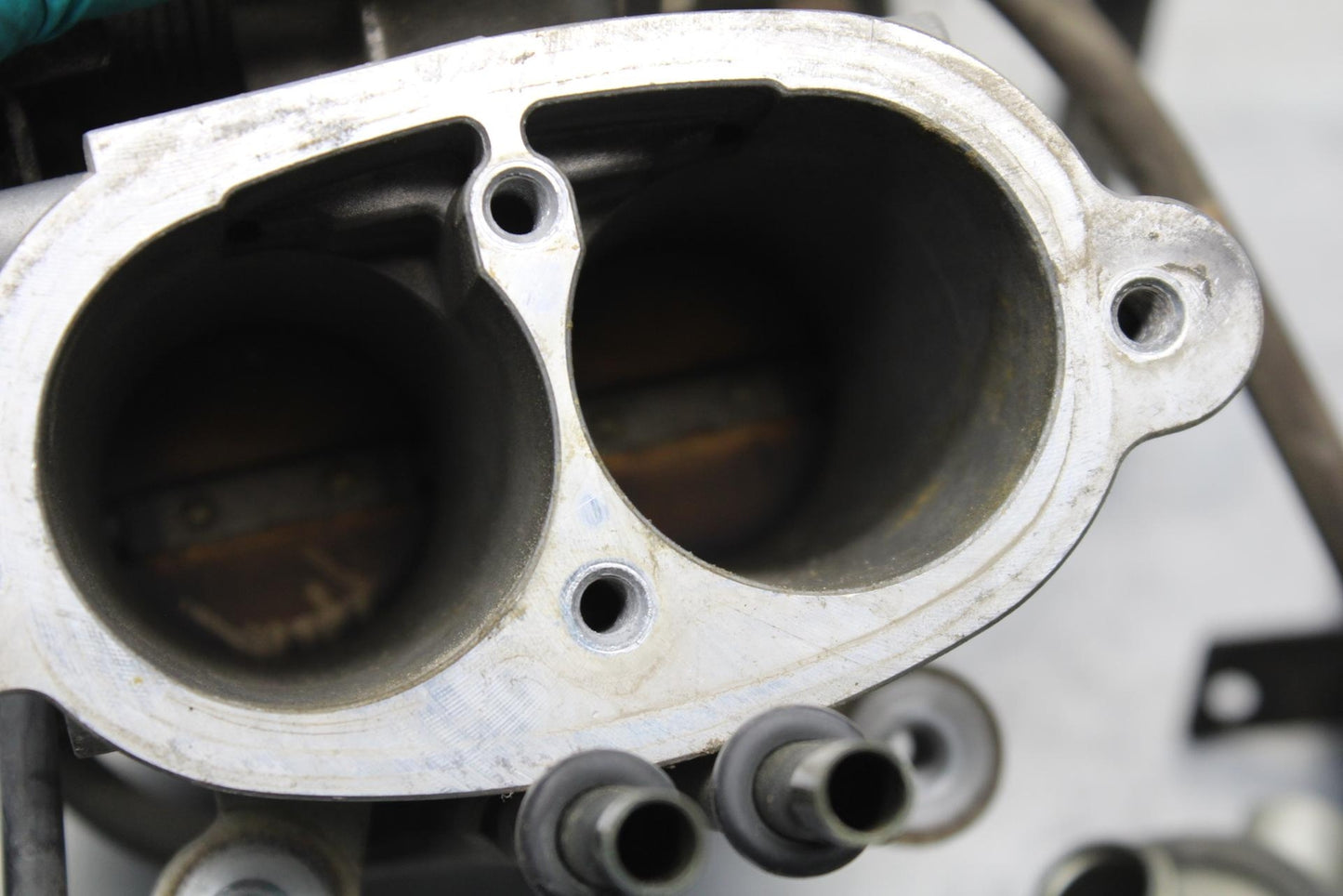 2005 Kawasaki Vulcan 1500 VN1500N Classic THROTTLE BODY BODIES 16163-1099 BB576