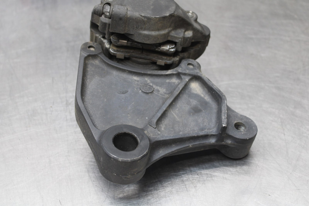 09 KAWASAKI CONCOURS 14 ZG1400B REAR BACK BRAKE CALIPER W MOUNT BRACKET BB875