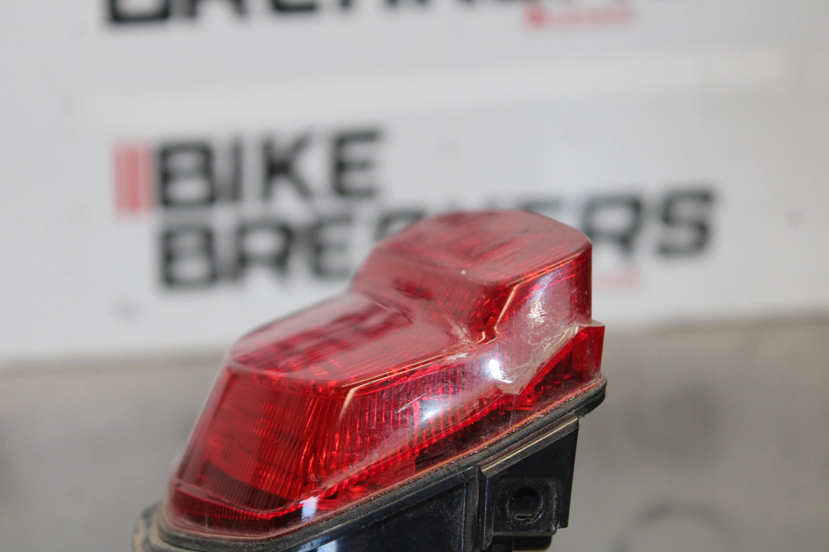 08-09 HONDA CBR1000RR REAR TAIL TAILLIGHT BACK BRAKE LIGHT BB579