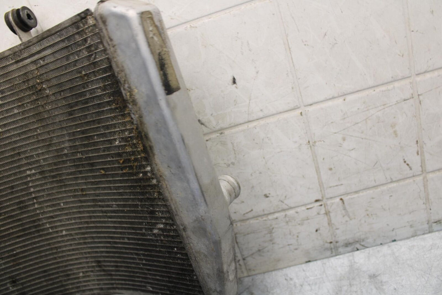 2009 Kawasaki Ninja ZX6R ZX600R RADIATOR MOTOR COOLER COOLING RADIATER  BB538