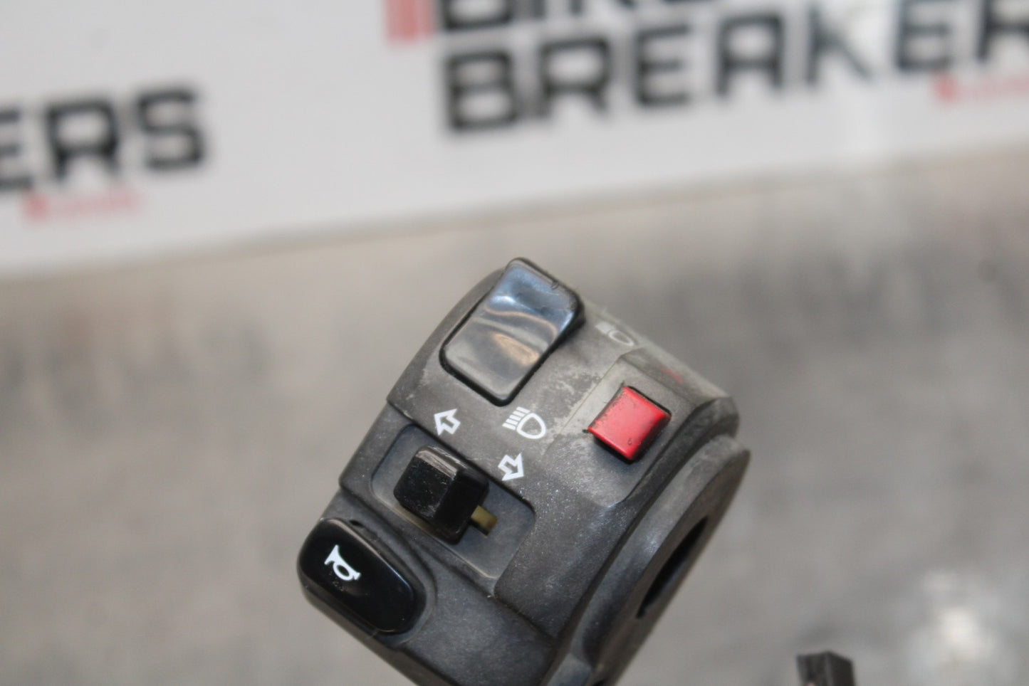 09-10 KAWASAKI ER-6N LEFT CLIP ON HANDLE HORN SIGNALS SWITCH SWITCHES BB205