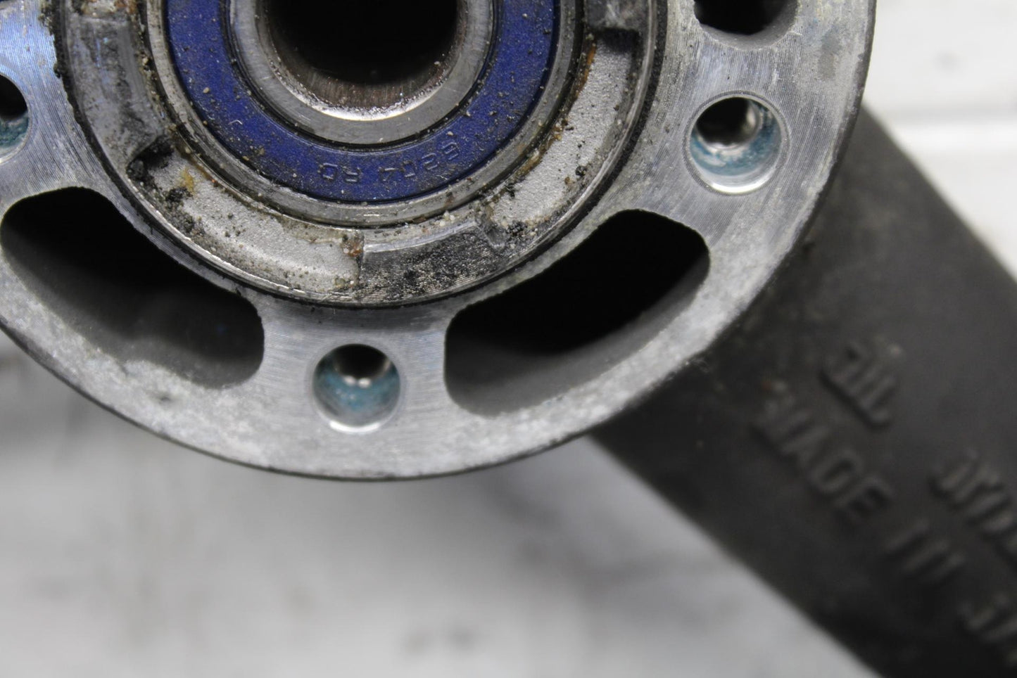 1997 Suzuki Bandit 1200 GSF1200S FRONT WHEEL BB559